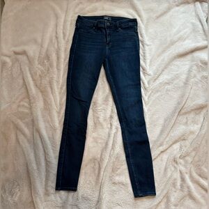 Abercrombie & Fitch Dark Indigo Low Rise Skinny Jean Legging